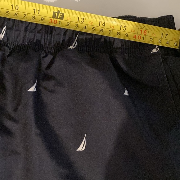 🍁 NAUTICA  MENS Swim Beach shorts 3 pockets •Size XL - Picture 7 of 7